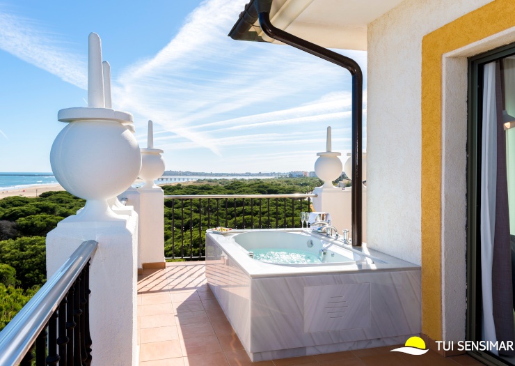 Deluxe Hotel TUI BLUE ISLA CRISTINA PALACE Isla Cristina, Huelva, España Deluxe Hotel TUI BLUE ISLA CRISTINA PALACE Isla Cristina, Huelva, España