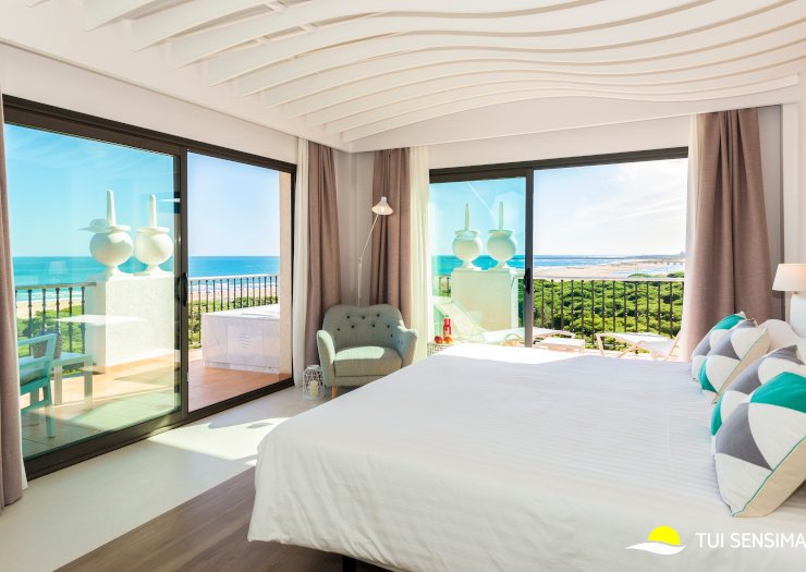 Deluxe Hotel TUI BLUE ISLA CRISTINA PALACE Isla Cristina, Huelva, España Deluxe Hotel TUI BLUE ISLA CRISTINA PALACE Isla Cristina, Huelva, España