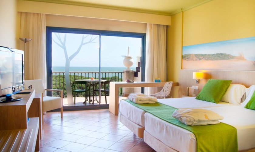 Habitación doble vista mar Hotel TUI BLUE ISLA CRISTINA PALACE Isla Cristina, Huelva, España Habitación doble vista mar Hotel TUI BLUE ISLA CRISTINA PALACE Isla Cristina, Huelva, España