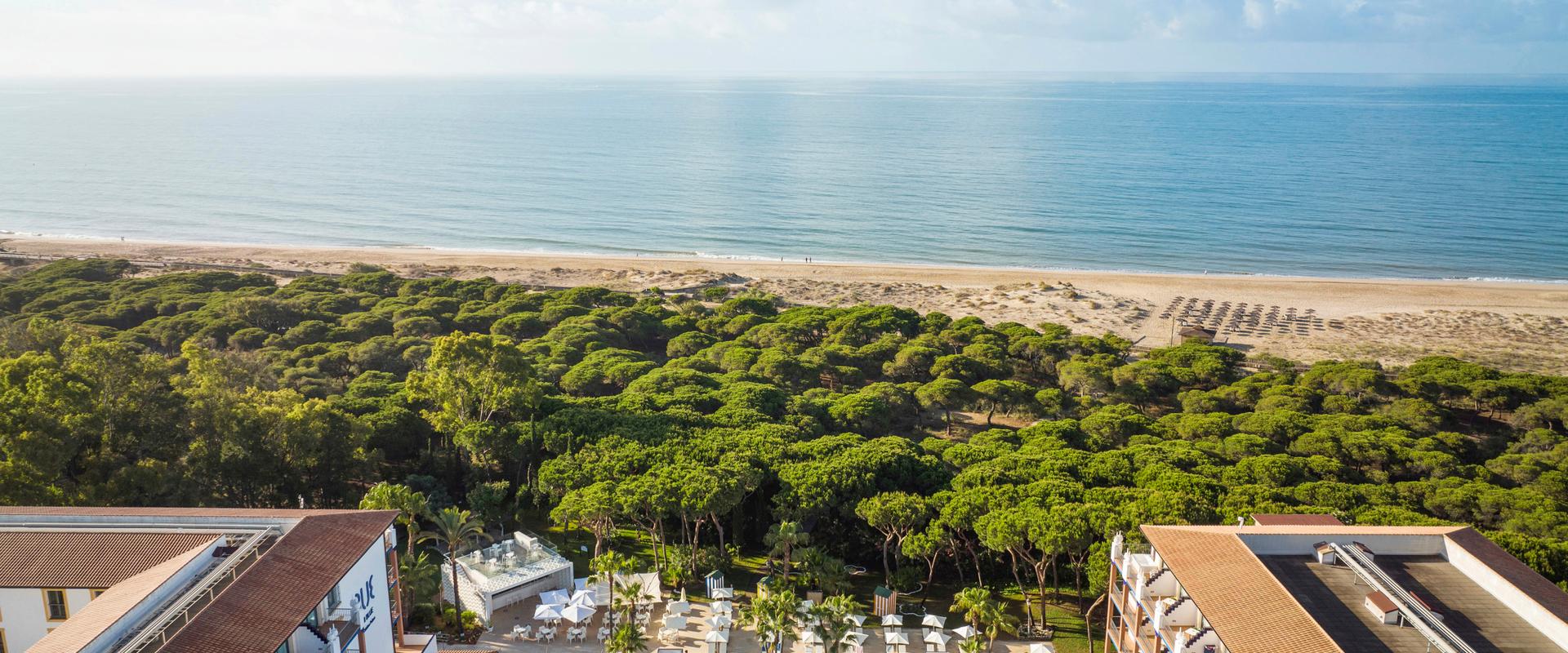 No te pierdas nuestra “Oferta de Verano” activa por tiempo limitado Hotel TUI BLUE ISLA CRISTINA PALACE Isla Cristina, Huelva, España No te pierdas nuestra “Oferta de Verano” activa por tiempo limitado Hotel TUI BLUE ISLA CRISTINA PALACE Isla Cristina, Huelva, España